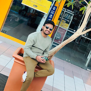 Meet your Posher, Nasir